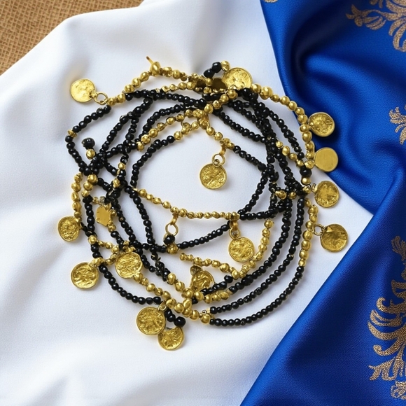 ๐ Handmade Indian Artisan Gold & Black Coin Charm 8-Piece Beaded Bracelet Set - Picture 6 of 9